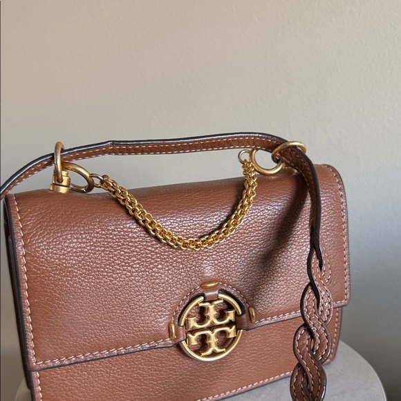 Tory Burch Saddle Brown Pebbled Leather Crossbody with Gold Logo - Picture 3 of 6